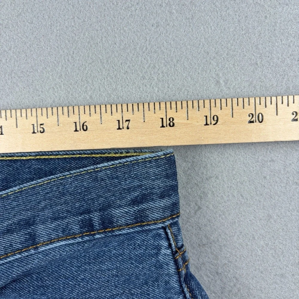 Levi's 505 Regular Fit Straight Leg Jeans Medium Wash Men's 36x32 NWT